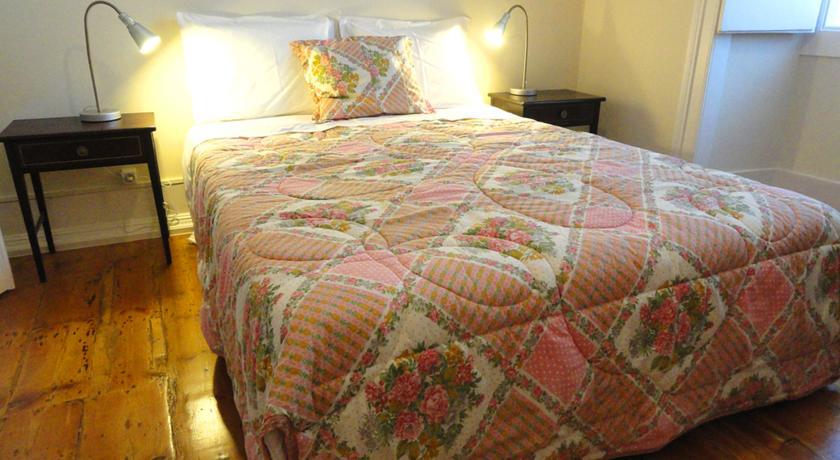 Apartment Flores Terrace Lissabon